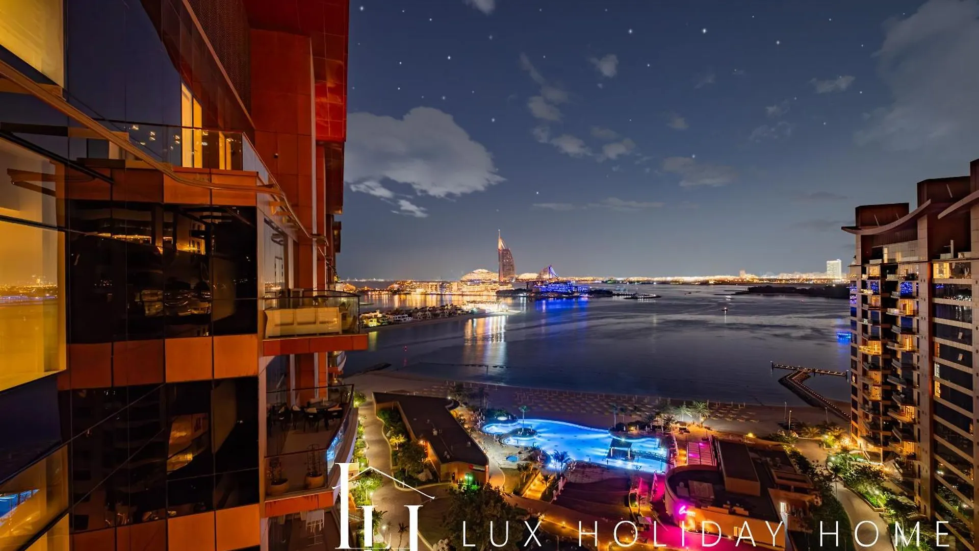 Lux The Tiara Burj View Suite 2 Dubai 0*,  United Arab Emirates