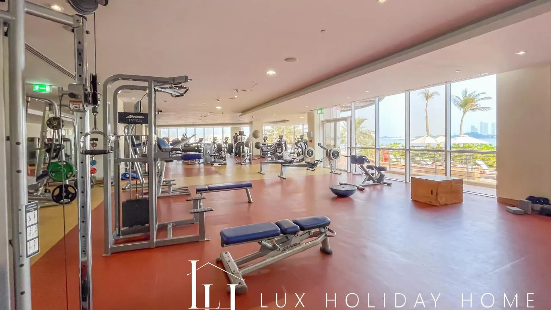 Lux The Tiara Burj View Suite 2 Dubai Apartment