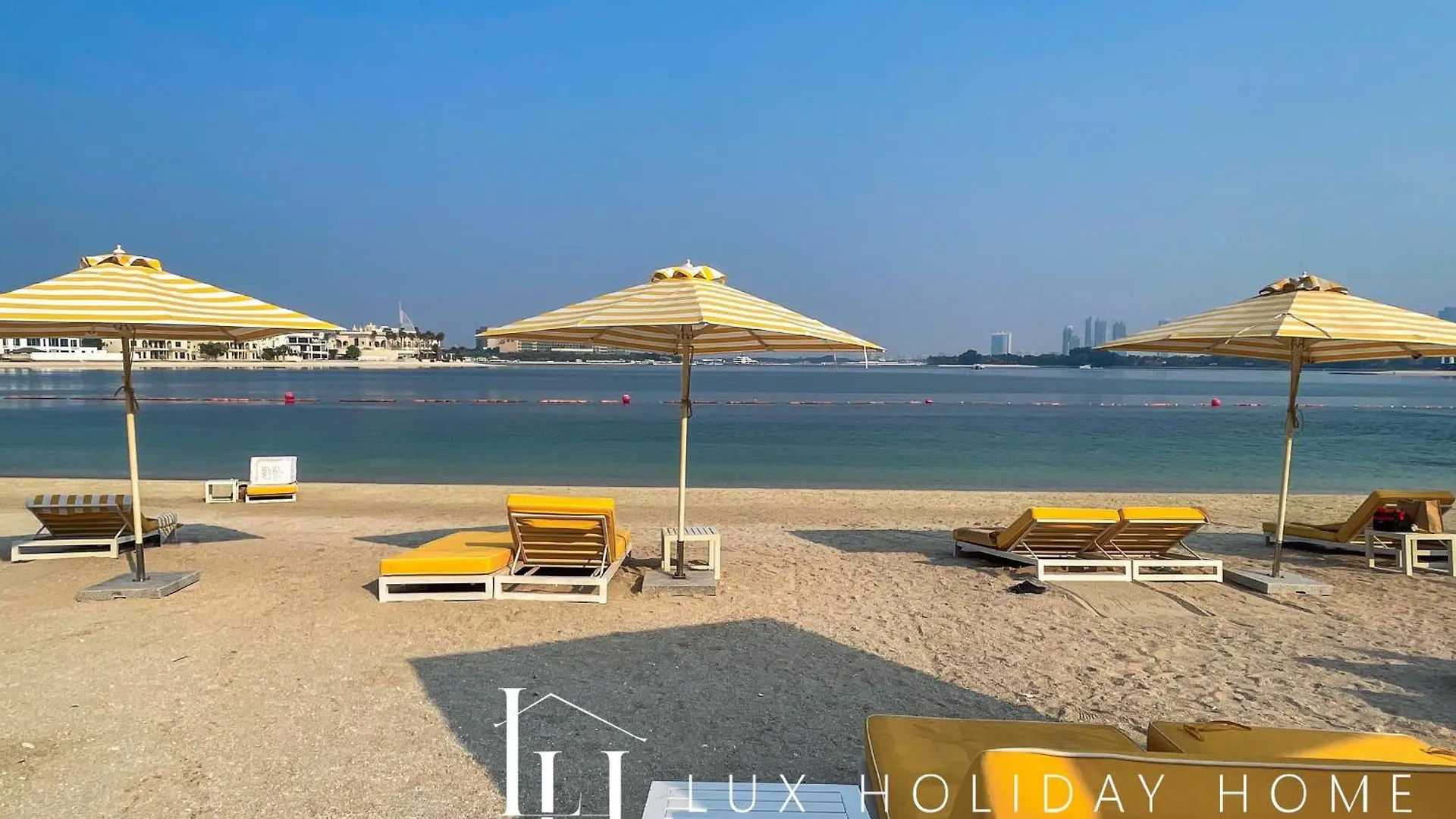 Lux The Tiara Burj View Suite 2 Dubai Apartment